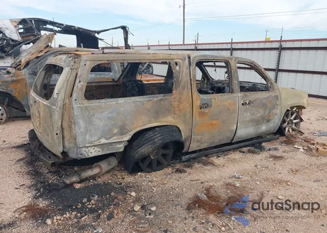 2013 GMC Yukon Xl 1500 Denali z USA, uszkodzony, nr VIN 1GKS2MEF0DR372192